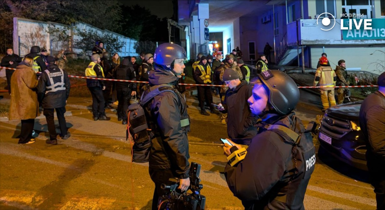 удар по багатоповерхівці у Солом'янському районі