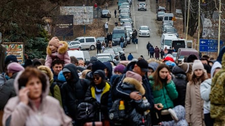 Украинцев в Польше ждут перемены — к чему готовиться с 1 декабря - 285x160