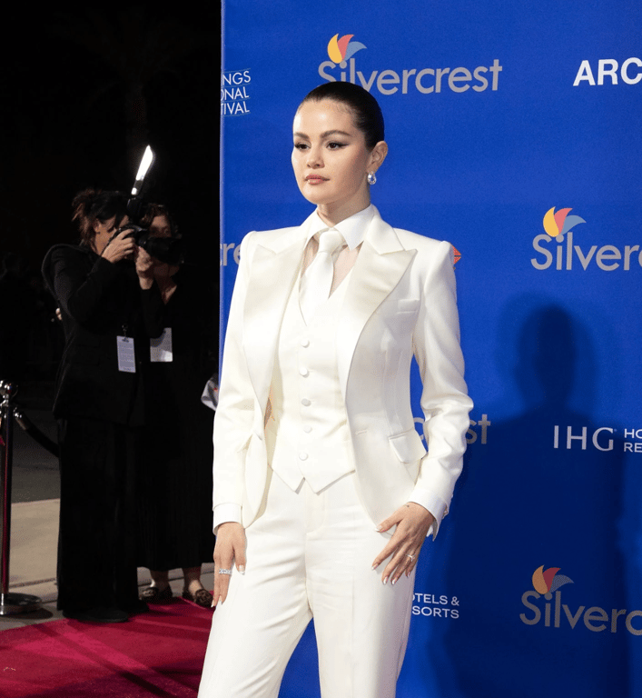 Селена Гомес завжди має елегантний вигляд