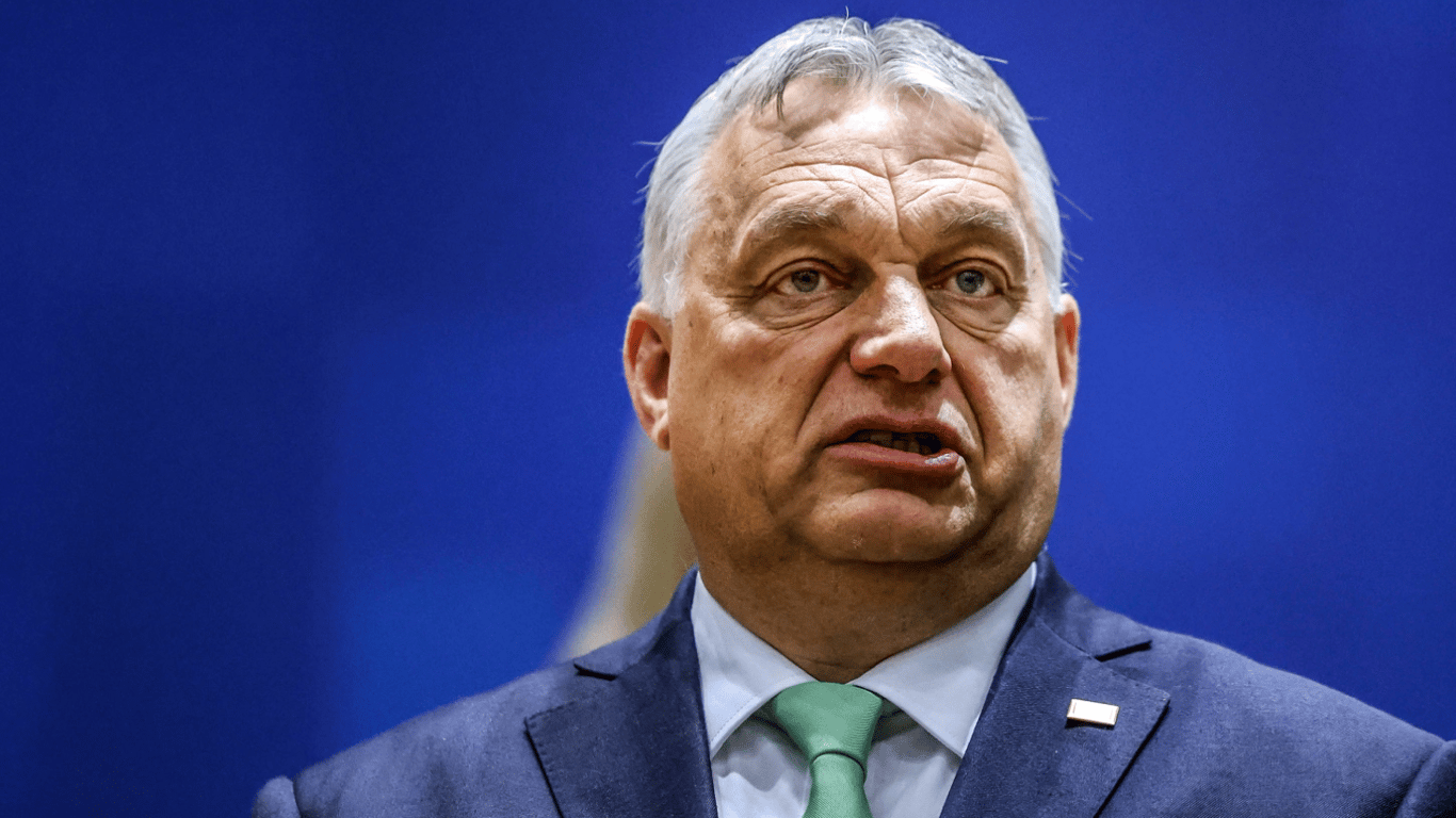 Орбан назвав країну, яку треба прийняти до ЄС раніше України