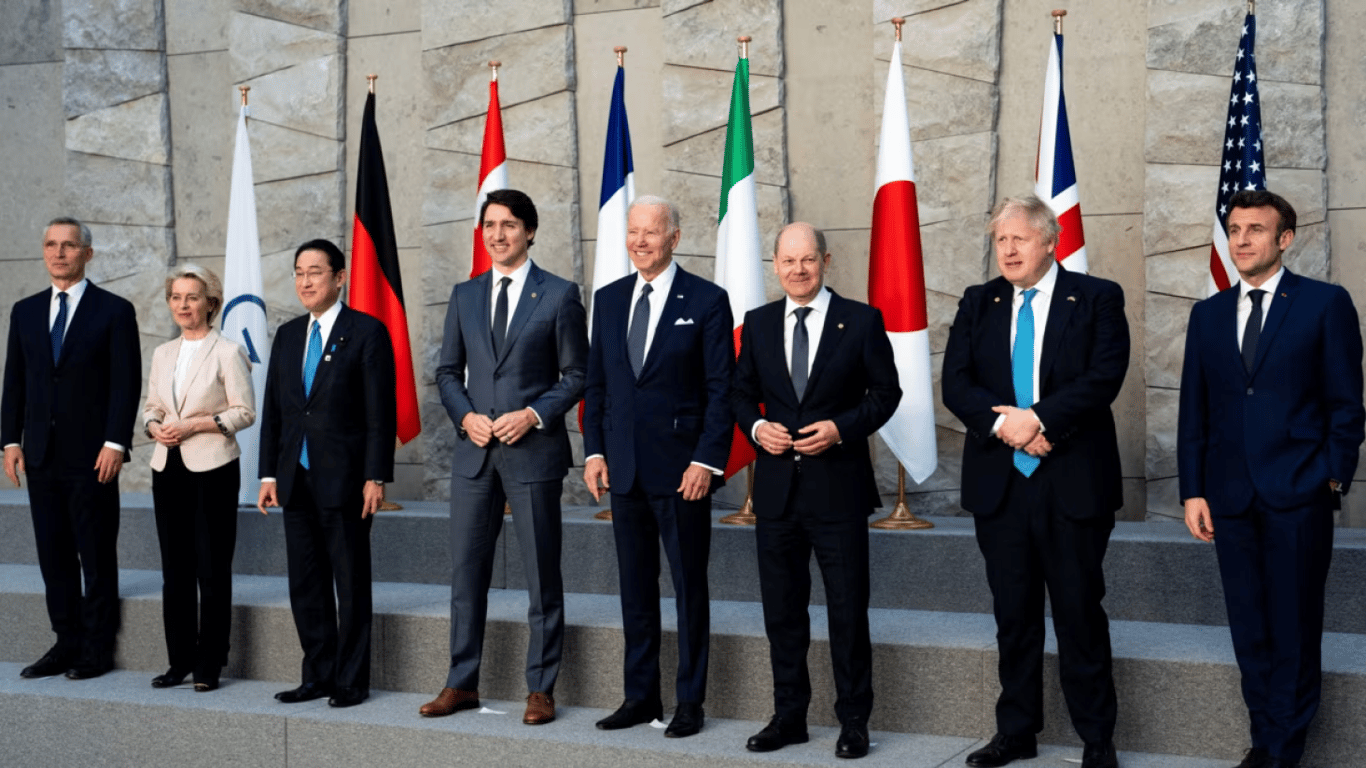 G7 думає використати 300 млрд дол. заморожених активів РФ як заставу для кредитів Україні