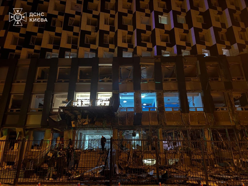 Які пошкодження в Києві внаслідок ударів Росії 23 жовтня