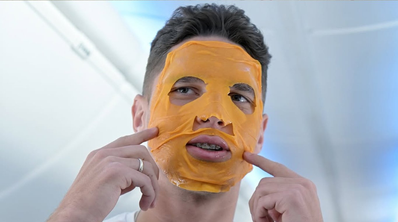 Георгий Судаков