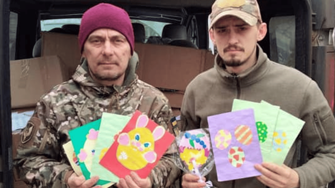 Украинские защитники получили пасхальные подарки из Одесской области