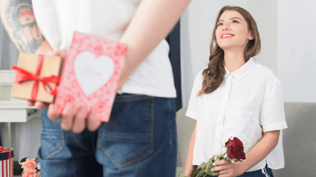 Что подарить девушке на День влюбленных — самые романтичные идеи - 290x160