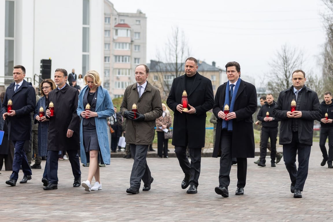 Honoring the memory of the fallen in Bucha