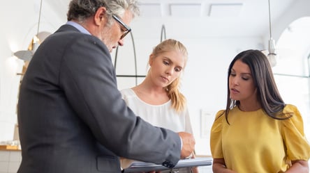 Купівля квартири в Україні — чи можна оформити без внутрішнього паспорта - 290x160