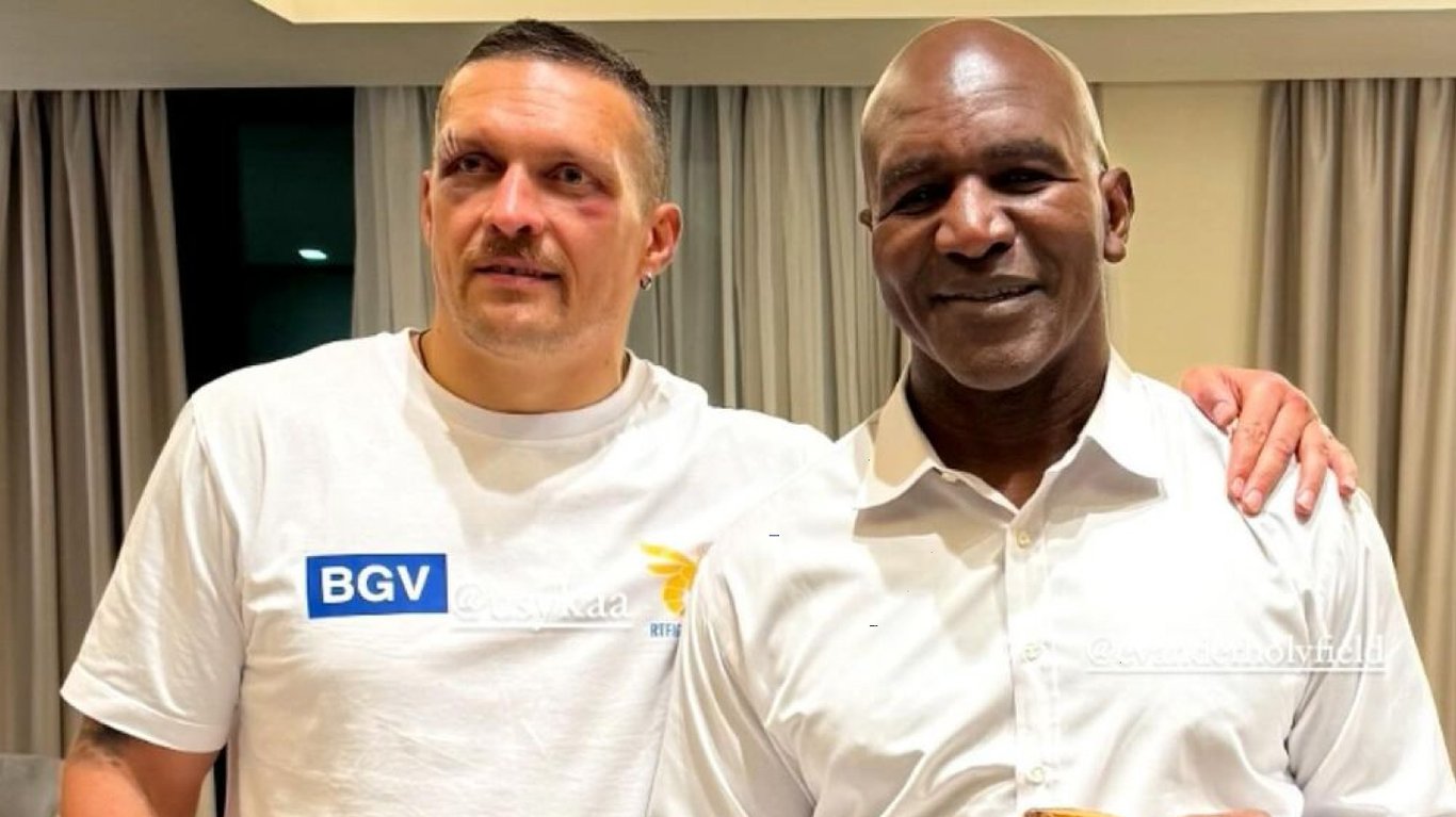 Эвандер Холифилд и Александр Усик