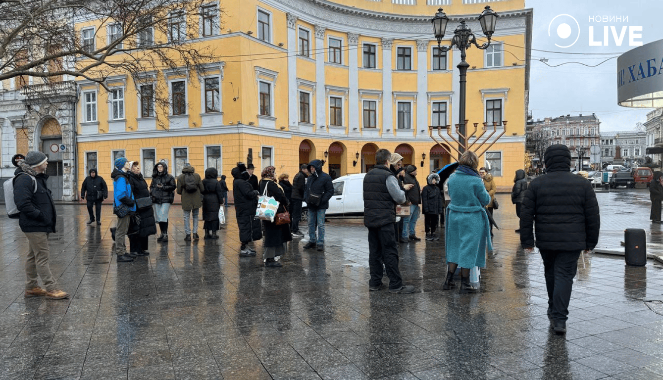 В Одесі запалили першу свічку Хануки — як це було, фото - фото 3