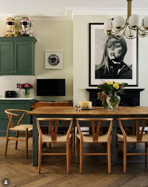 Дизайн кухни модели Лары Стоун изменил представление о модных цветах (фото) - фото 1