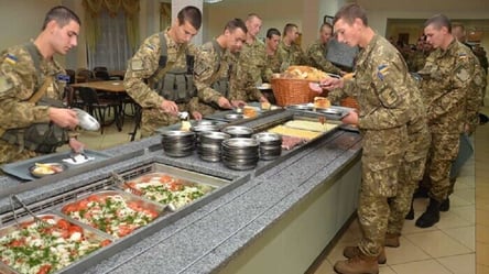 В армии нужны люди, умеющие вкусно готовить — кого приглашают в полк "Азов" - 285x160