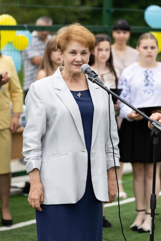 голова громади Надія Девіцька