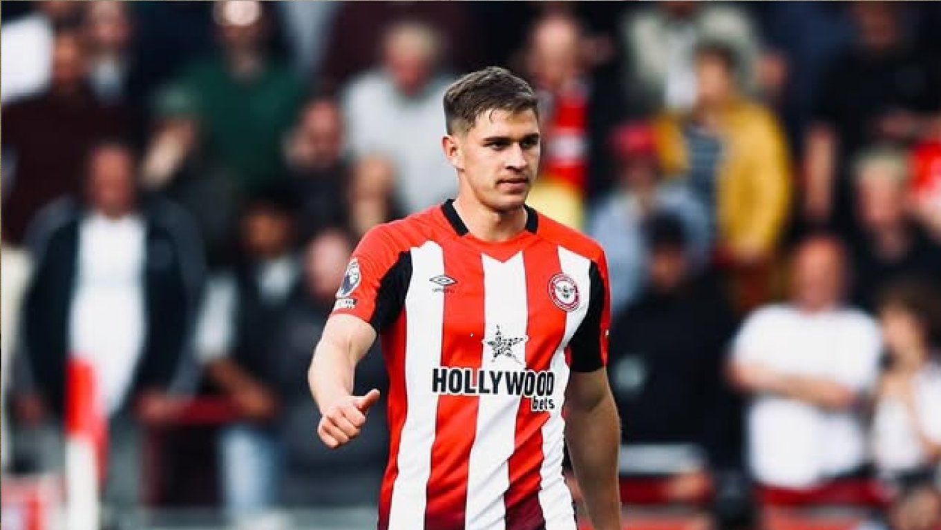 Егор Ярмолюк