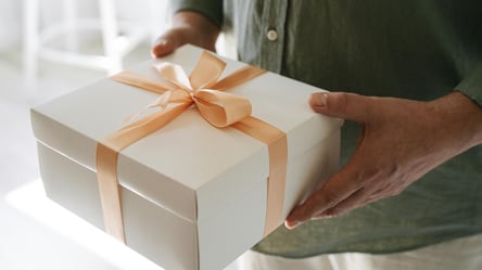 Податок на подарунки в Україні — яка сума підлягає декларуванню - 285x160