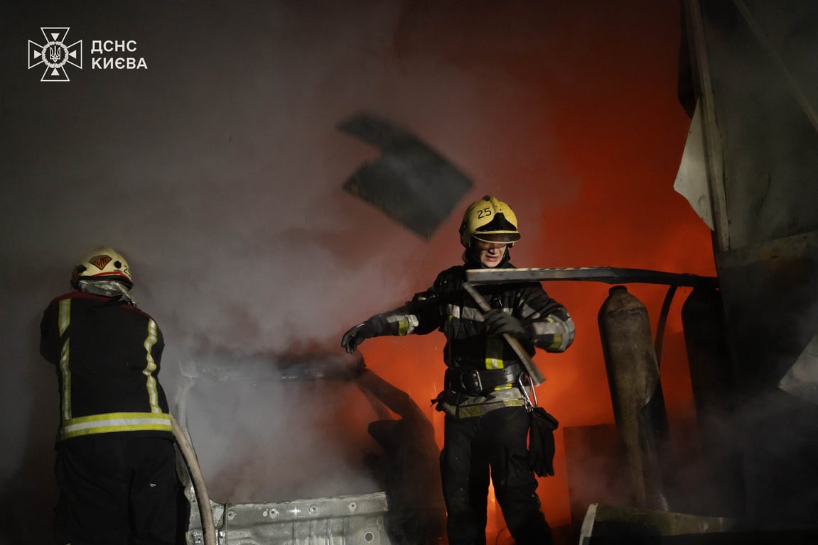 Рятувальники ДСНС