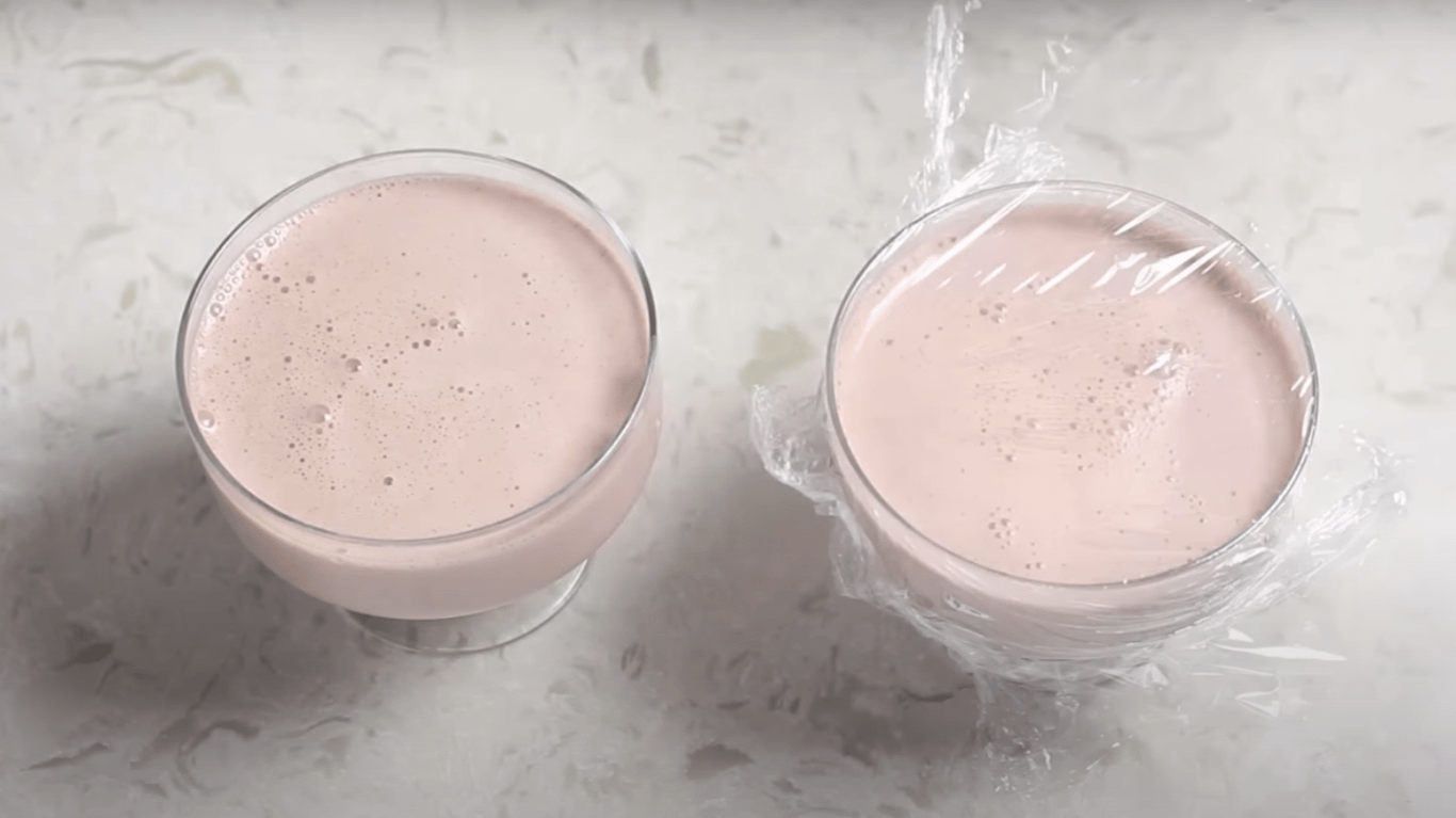 смачне низькокалорійне суфле з ряжанки, десерт без цукру