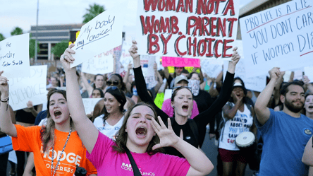 У Техасі тимчасово заборонили використання препарату для медикаментозного аборту в США - 285x160