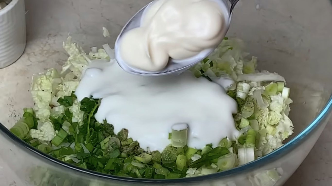 весняні бутерброди з тунцем на сніданок