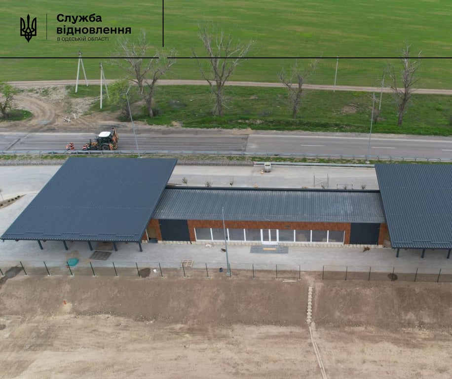  Будівлі під підприємницьку діяльність