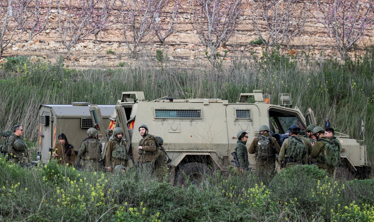 Израильские военнослужащие во время паузы в боевых действиях на Ближнем Востоке в марте 2026 года