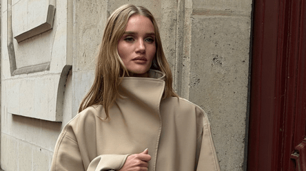 Модний приклад — дружина Стейтема показала ідеальний плащ - 285x160