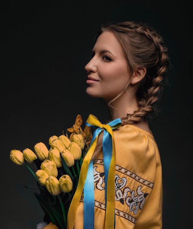 Наталья Литвин в вышитой сорочке. Фото: Instagram Натали Литвин