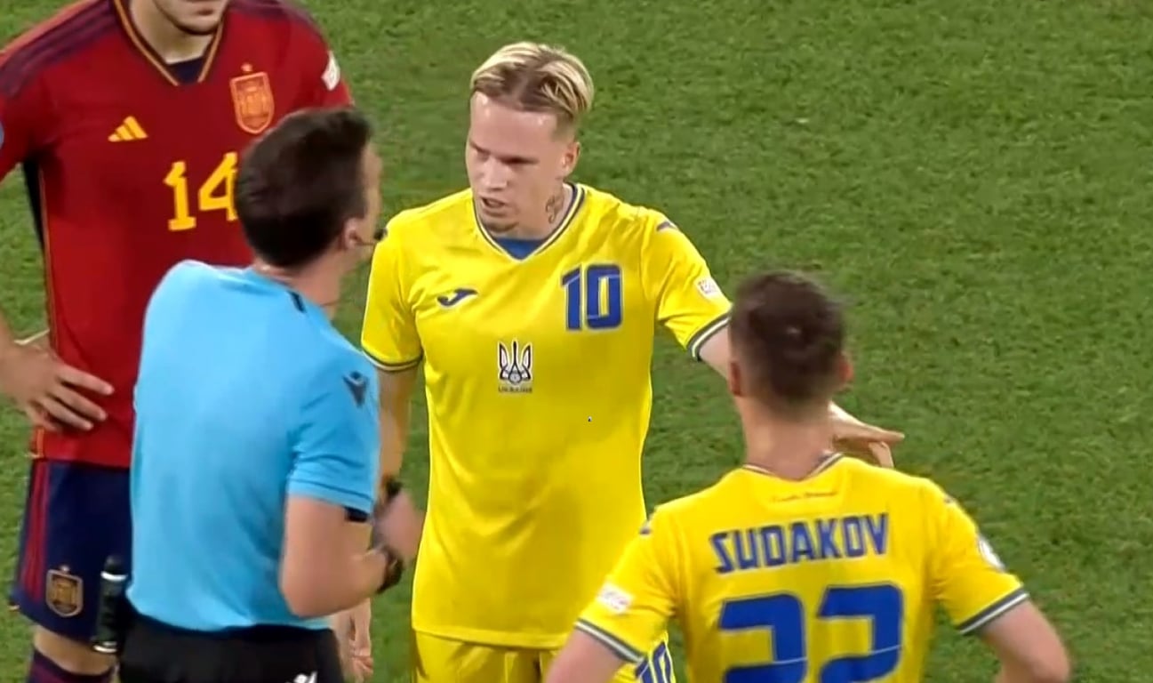 Михаил Мудрик