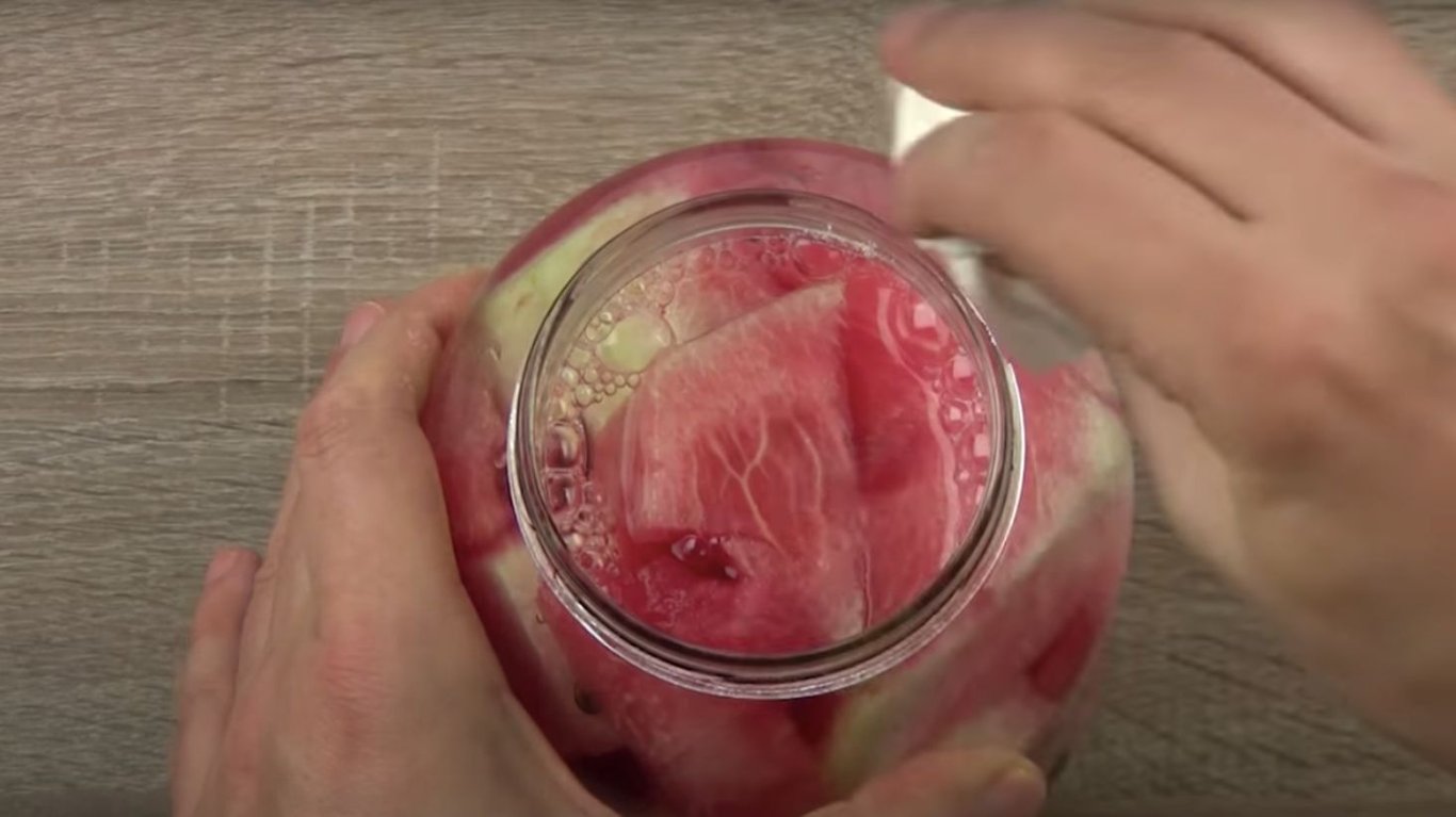 рецепт маринованих кавунів на зиму