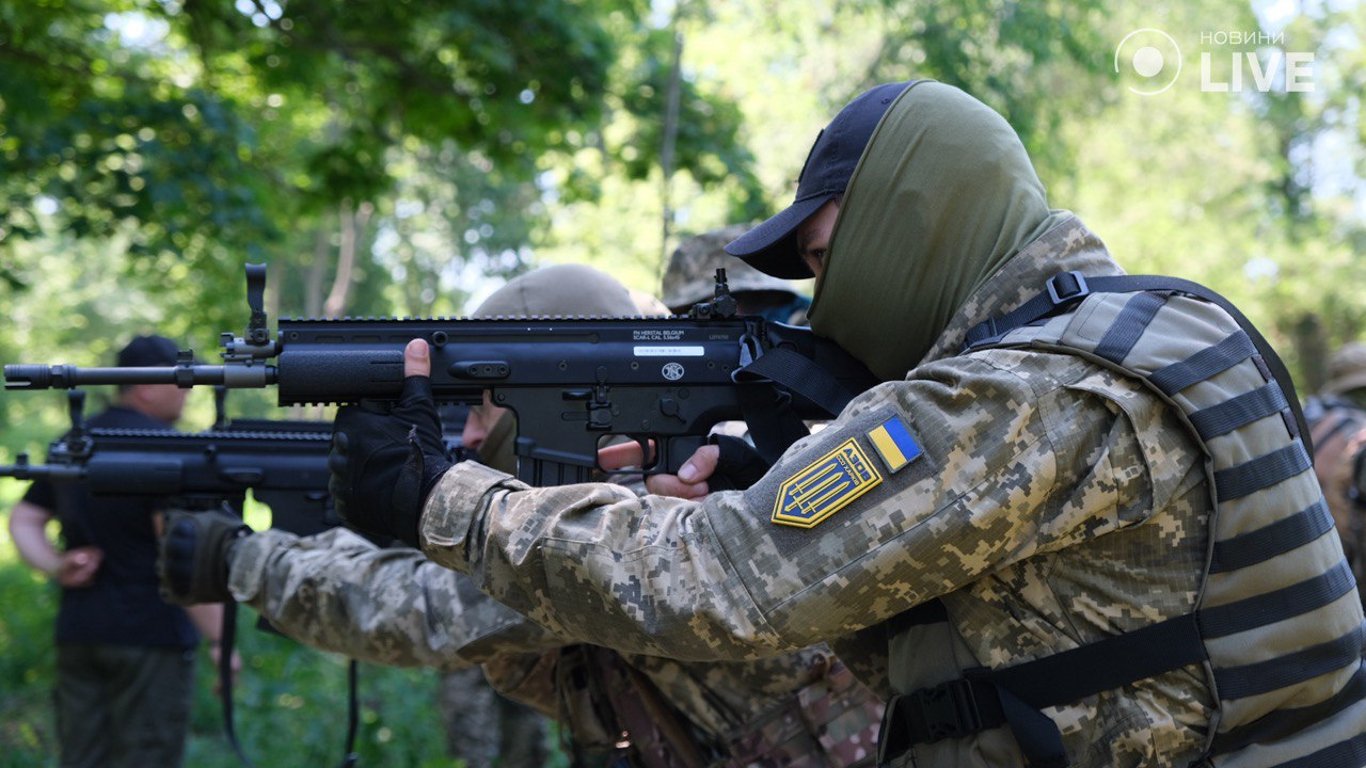 Бригада "Азов" оголосила набір у 6-й батальйон спеціального призначення