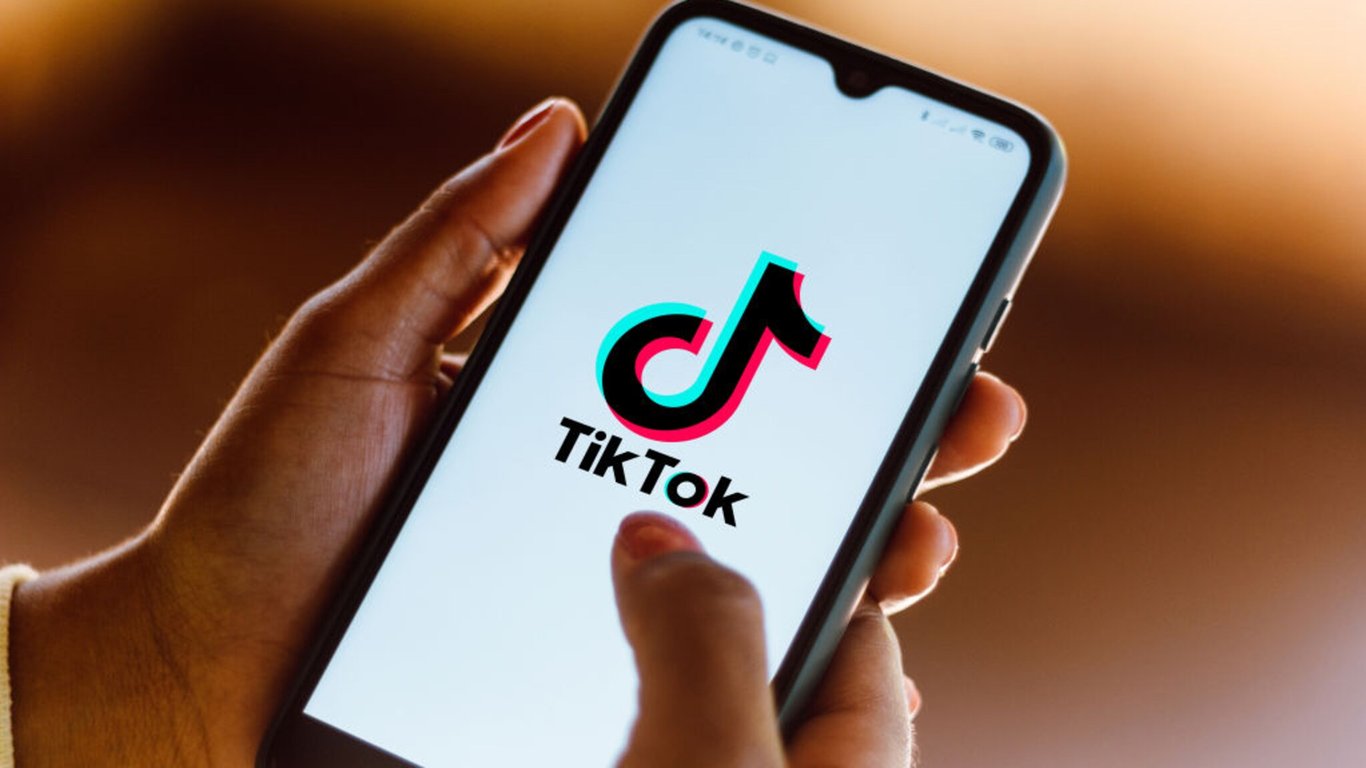 TikTok викрив російську мережу акаунтів, через які кремль поширював дезінформацію