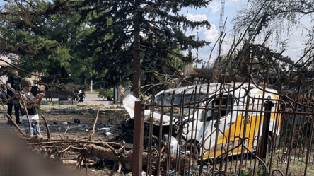 РФ вдарила КАБом по цивільним на Донеччині — скільки загиблих - 285x160