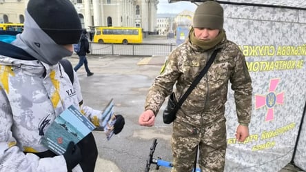 Юрист роз'яснив, чи можуть співробітники ТЦК утримувати громадян - 290x160