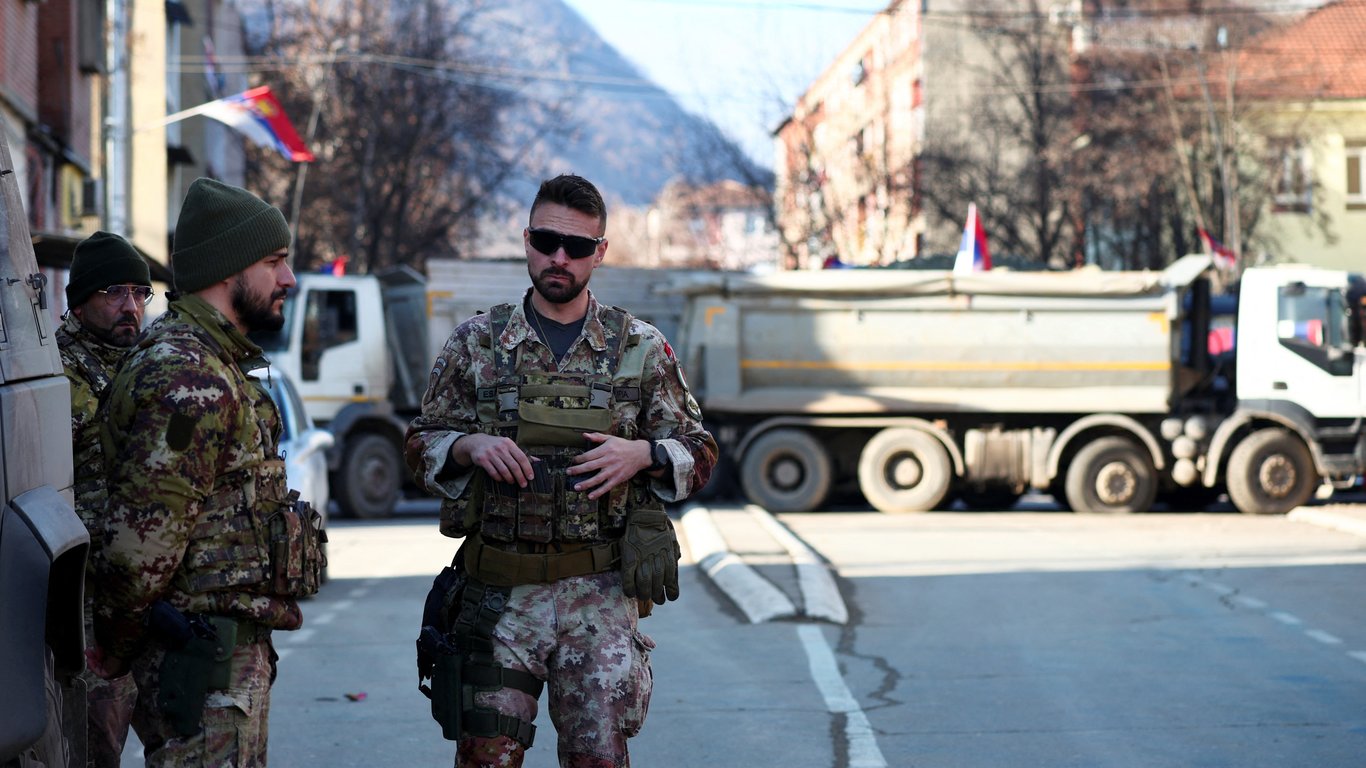 Як ЄС намагається врегулювати конфлікт між Сербією та Косово