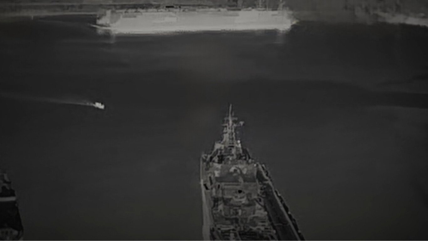 Адская ночь в Крыму: у россиян минус два десантных корабля