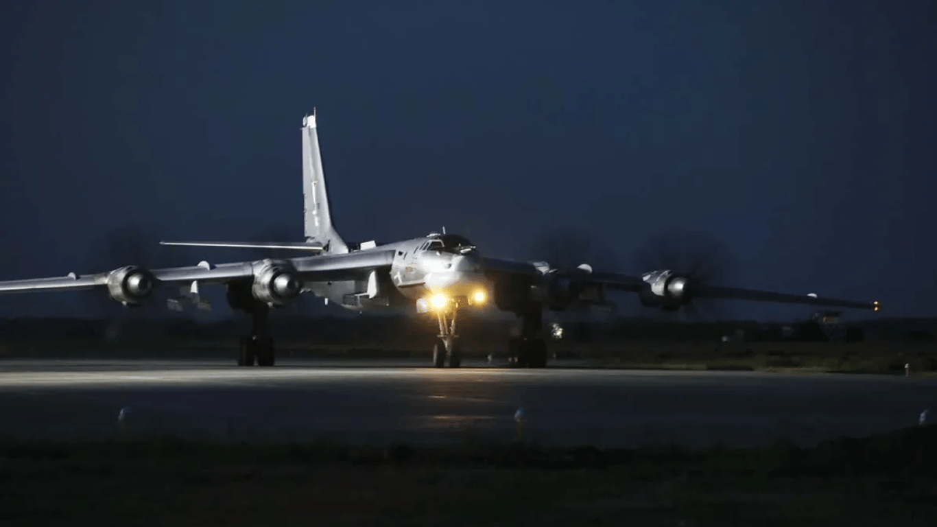 Воздушные силы предупреждают о взлете Ту-95 мс — когда достигнут пусковых рубежей