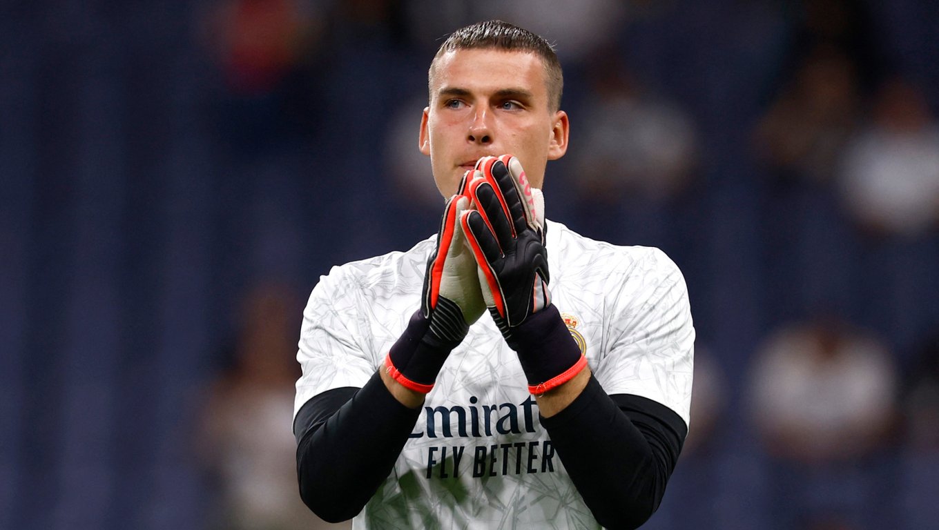 Андрей Лунин