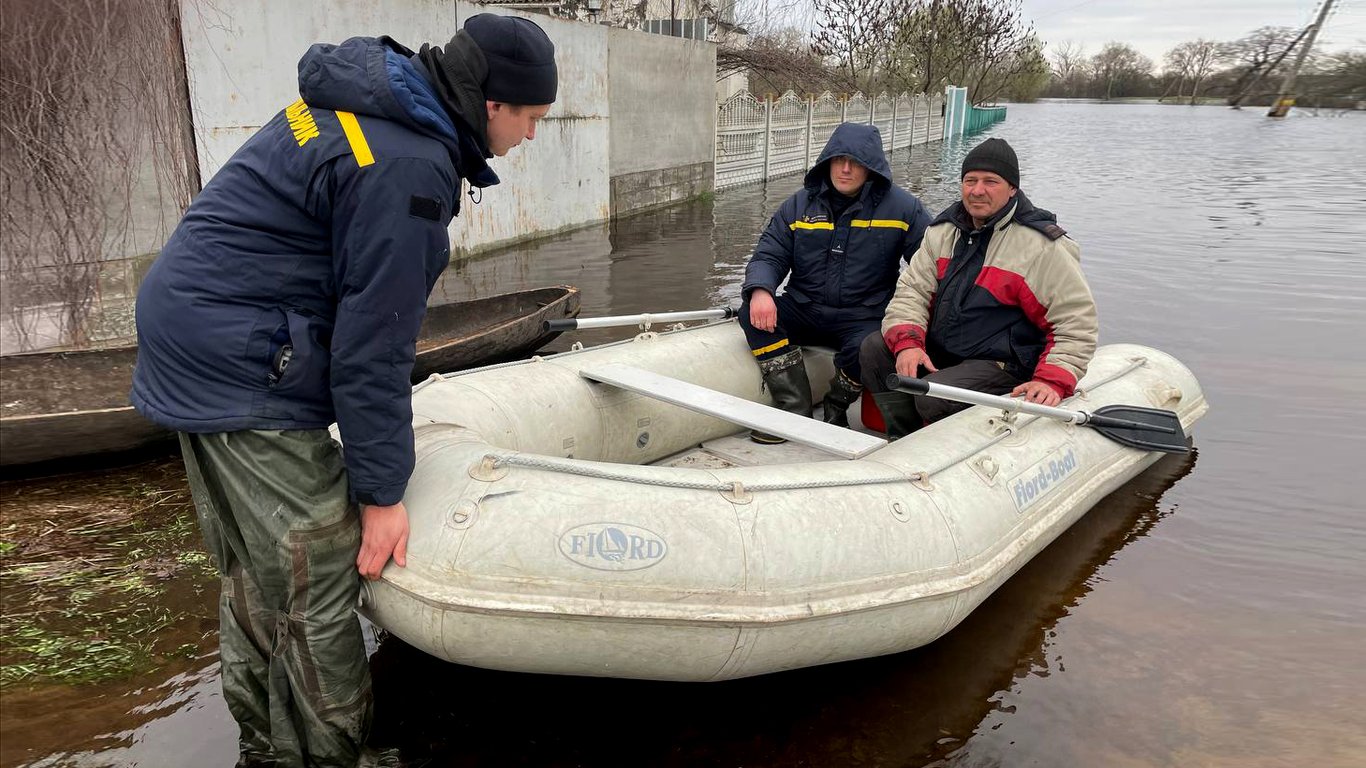 Эксперт рассказал, когда закончится наводнение в Украине
