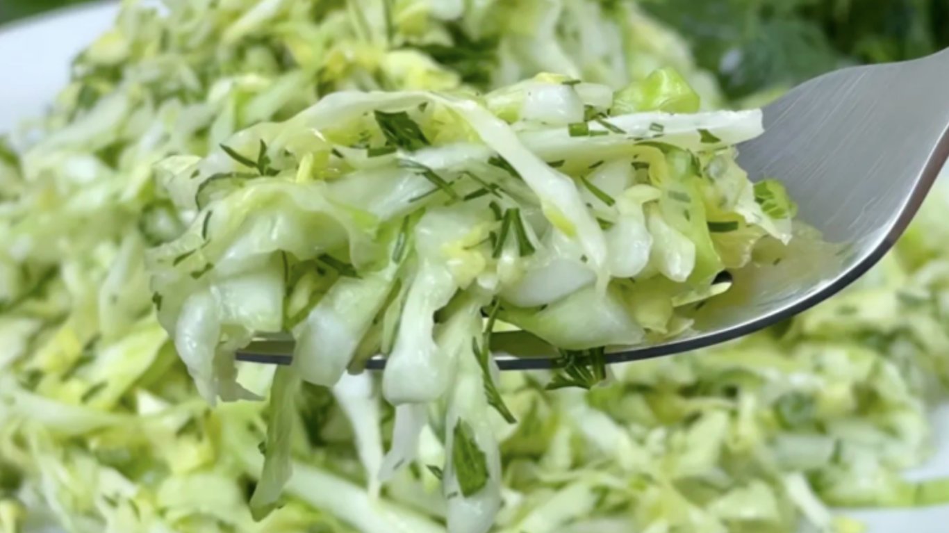 рецепт салату з капустою та кріпом