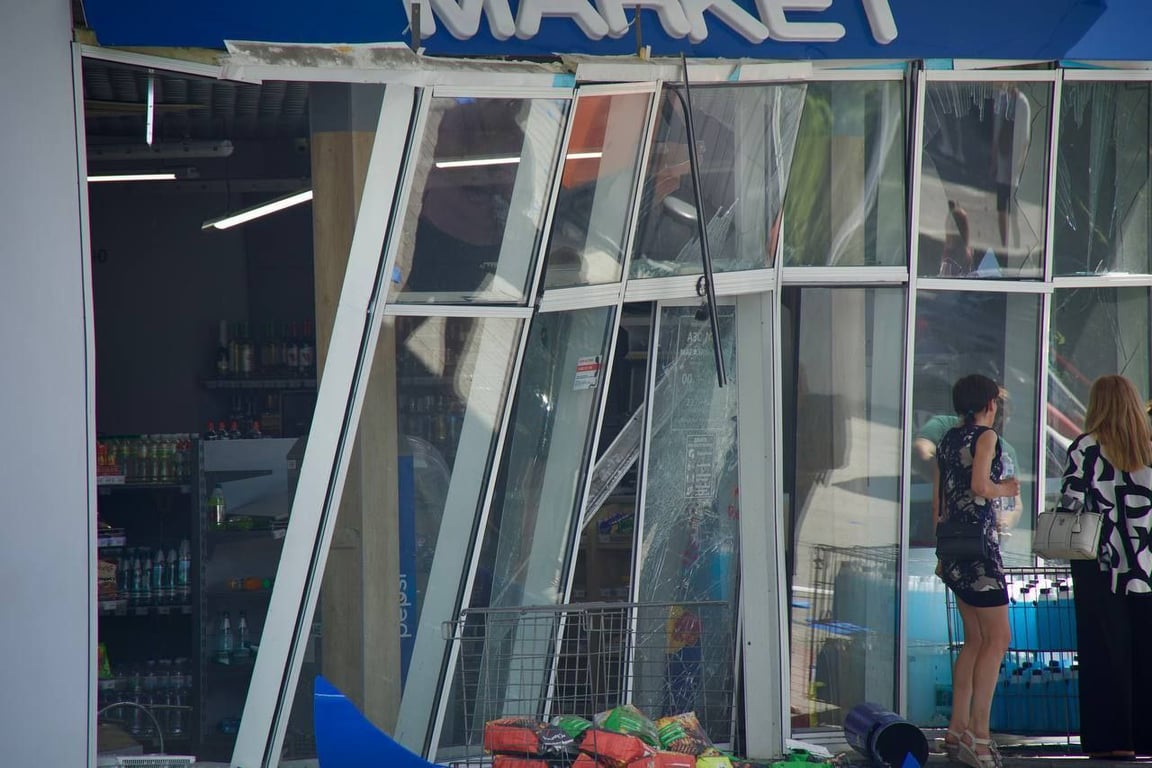 Наслідки російського обстрілу Дніпра 3 липня