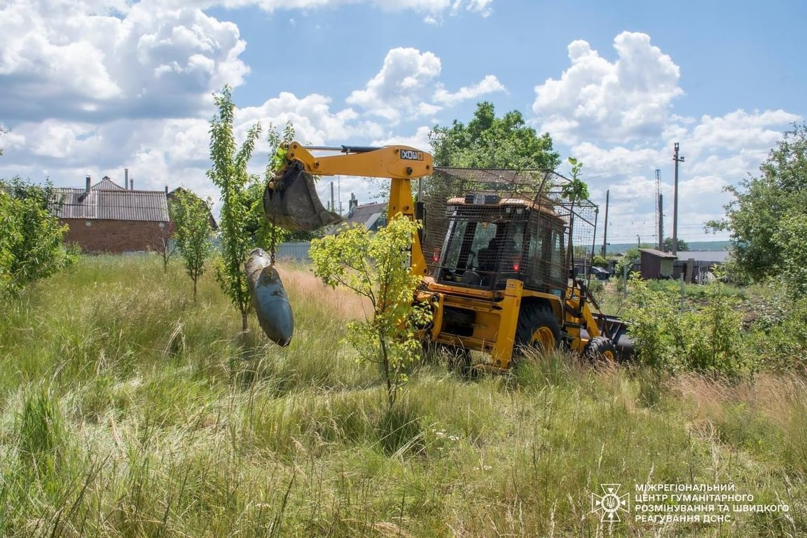 У подівір'ї на Харківщині знайшли ФАБ
