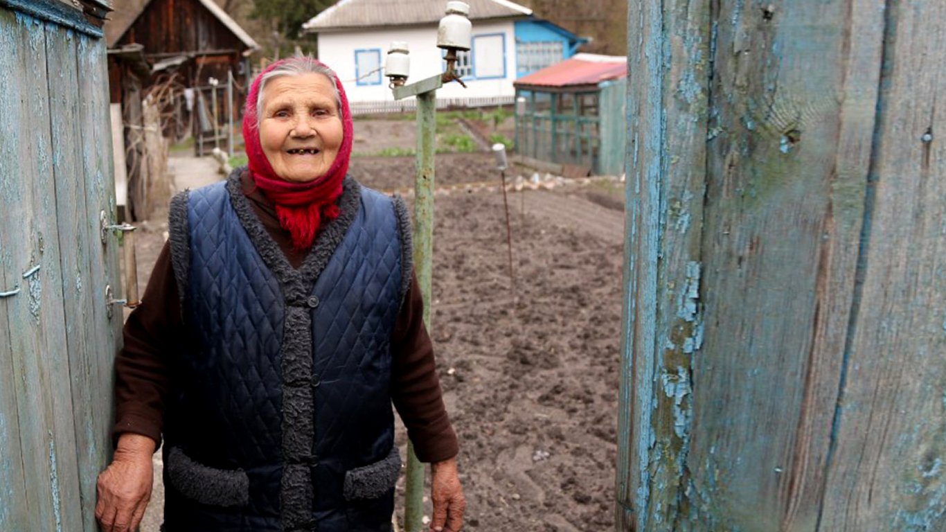 Пенсии в Украине — в мае украинцам выплатили меньше средств