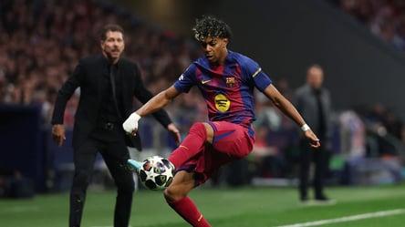 Гравці Атлетіко потролили Барселону після виходу в півфінал ЛЧ - 290x166