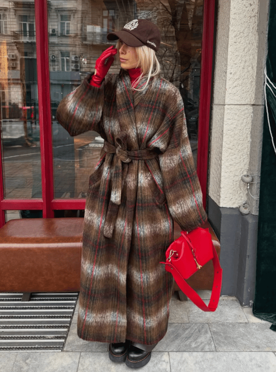 Яскраві рукавички на зиму