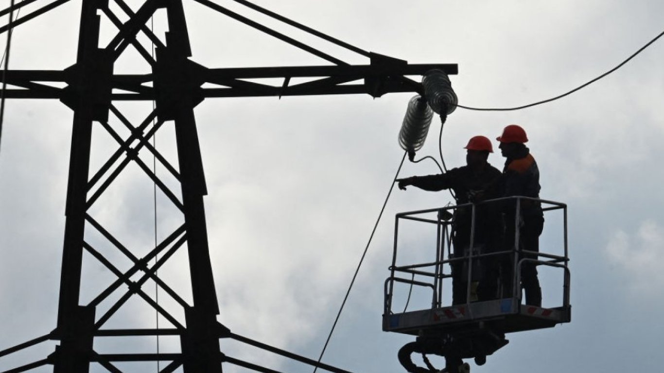 Нацкомиссия повысила тарифы на электроэнергию