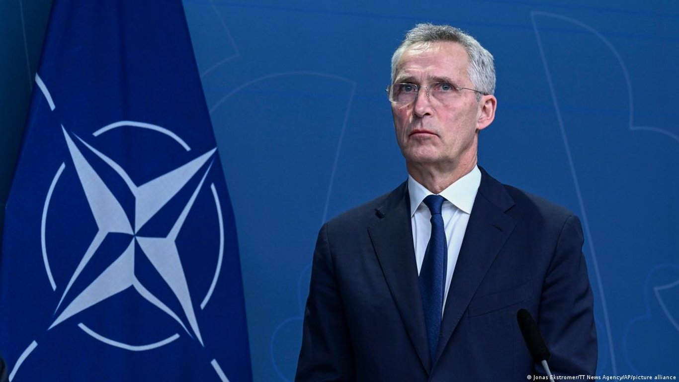 Після війни НАТО має вжити заходів для стримування подальшої агресії росії, — Столтенберг