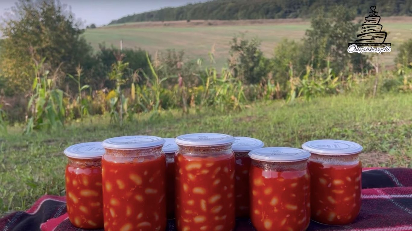 простий рецепт консервованої квасолі на зиму 