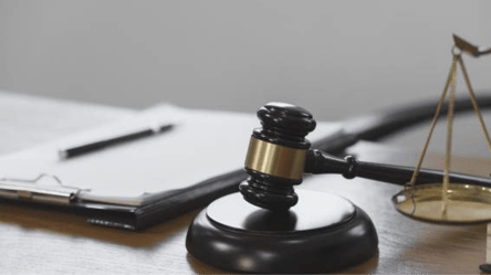 На Одещині військовий порізав двох знайомих — вирок суду - 285x160