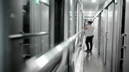 Какие места в плацкартных вагонах УЗ ценятся больше всего - 285x160