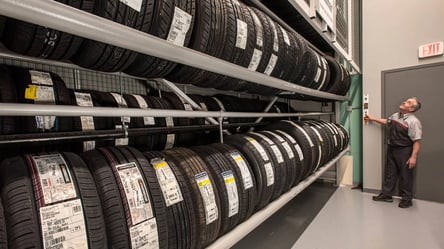 Як зберігати літні шини взимку, щоб вони служили довго - 285x160