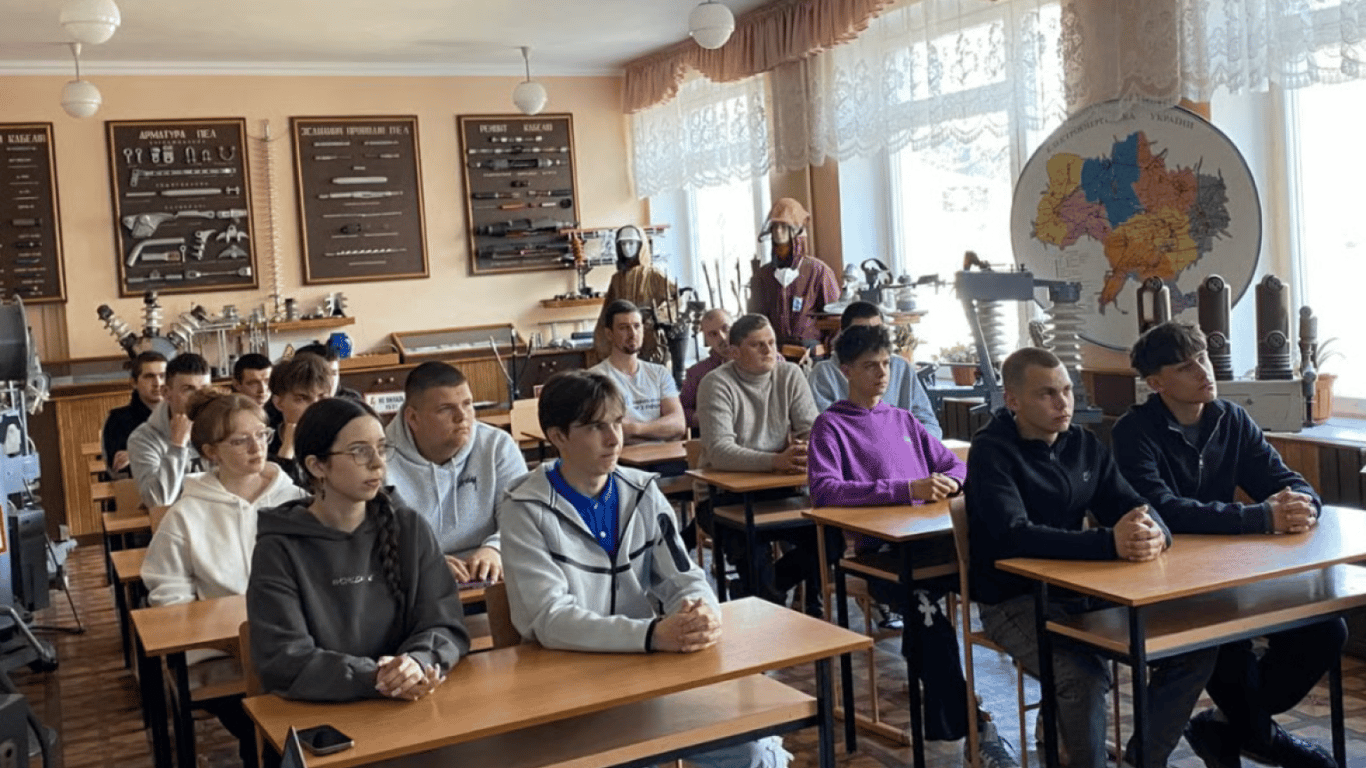 Військова підготовка студентів в Україні: що зміниться